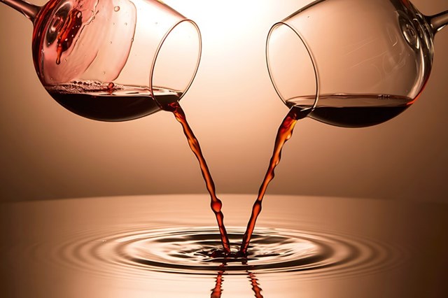 Australian wine industry faces existential crisis from oversupply