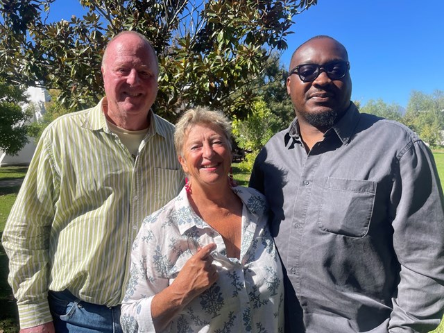 wine.co.za partners with Nigeria's BottleKing to expand South African wine news into West Africa