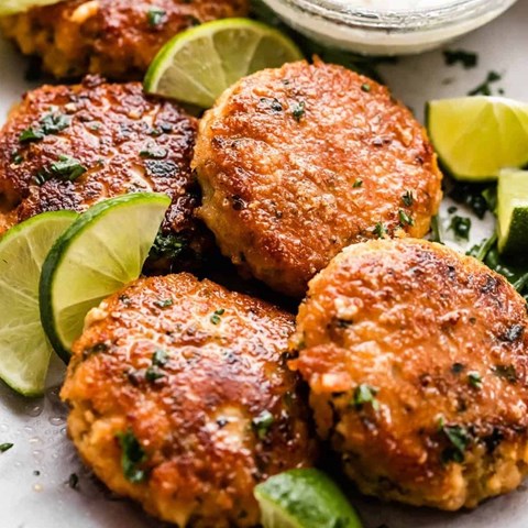 Recipe: Smoked snoek fish cakes with homemade tartar sauce from Hope ...